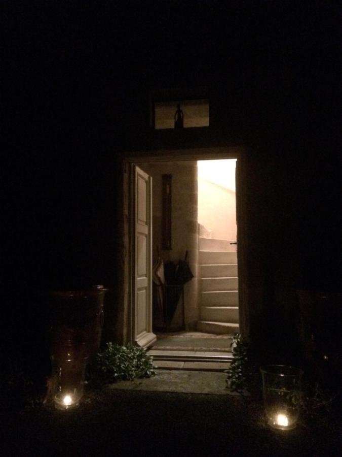 Logis De La Touche Bed & Breakfast Saint-Hilaire-des-Loges Eksteriør bilde